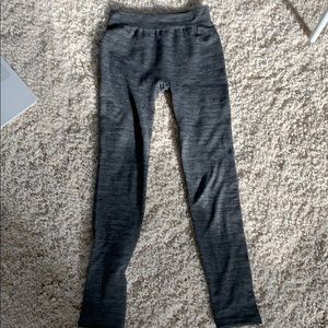 a pair of barely used leggings for girls